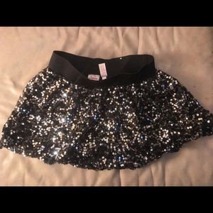Justice Holiday Sequined Skirt Size 10 like new!